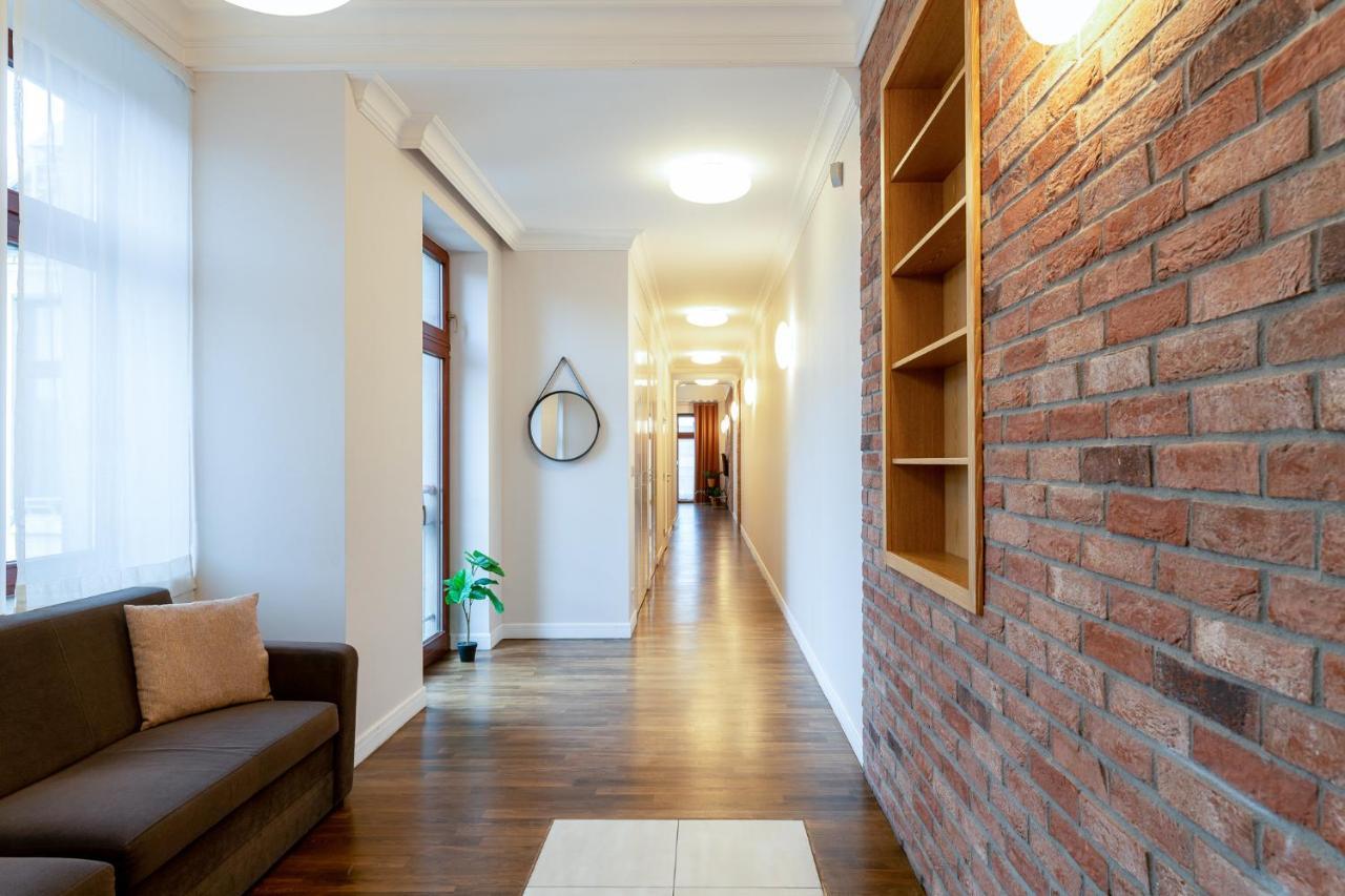 Historic Market Square Suite -140M2 Grand Residence As Home Apartamenty R504 วรอตซวาฟ ภายนอก รูปภาพ